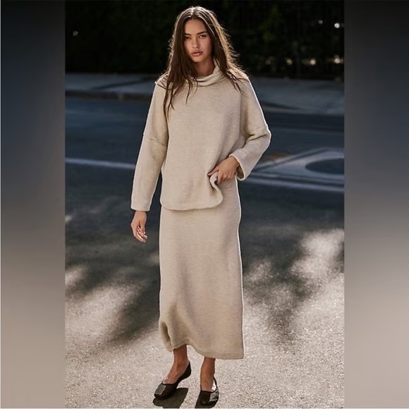 Free People Pants - FREE PEOPLE X FREE-EST Oatmeal Milly Cowl Neck Sweater and Skirt 2 PC SET NWT XS